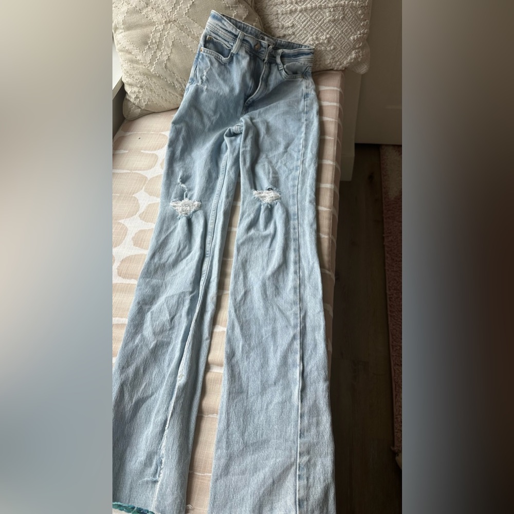 Zara jeans